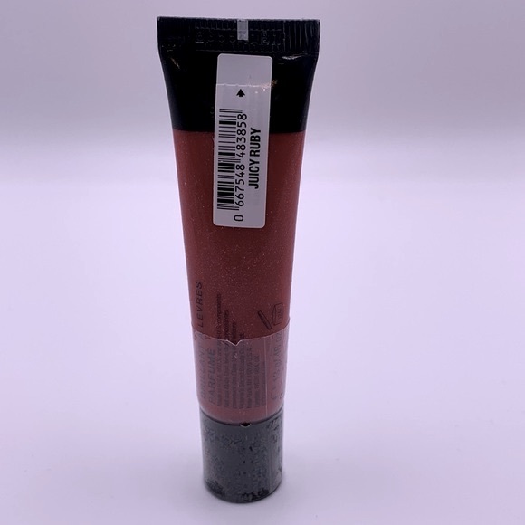 Victoria’s Secret Total Shine Addict in Juicy Ruby - Picture 3 of 6